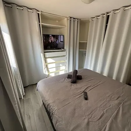 Avec Piscine Et Jacuzzi Entre Aix Et Marseille